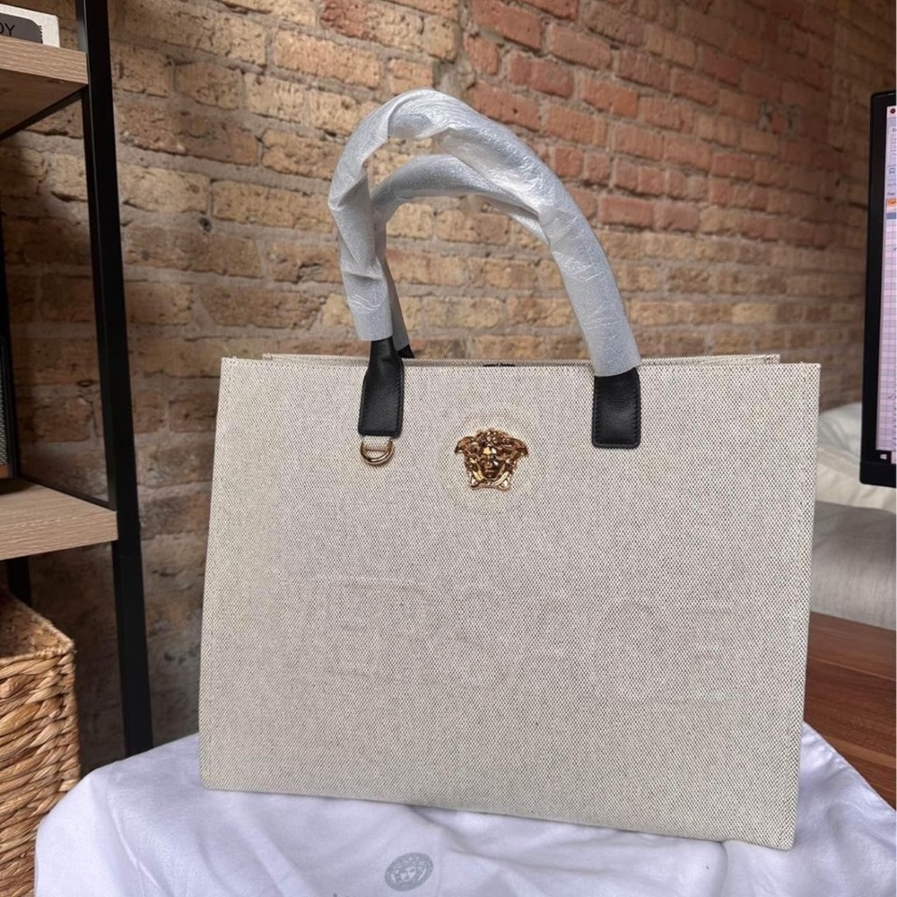 NWT Versace La Medusa Canvas Large Cream Tote